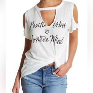 Jessica Simpson Women’s T Shirt Positive Vibes & Positive Mind White Size Small